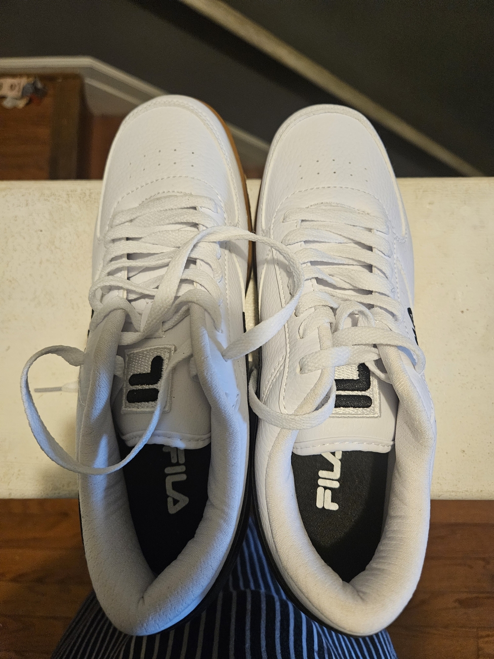 Fila White Leather Women's Low-Top Athletic Sneakers with Black Insole Logo